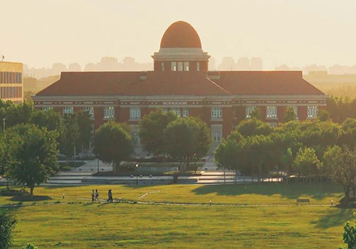 南開大學